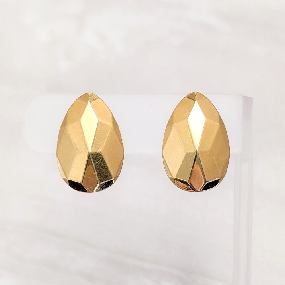 Vintage Clip On Earrings Stylish Statement Pear Shaped Faceted Gold Tone 1"
